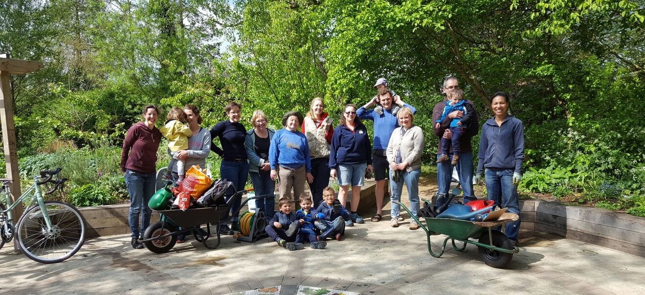 community volunteer group at the Triangle Garden