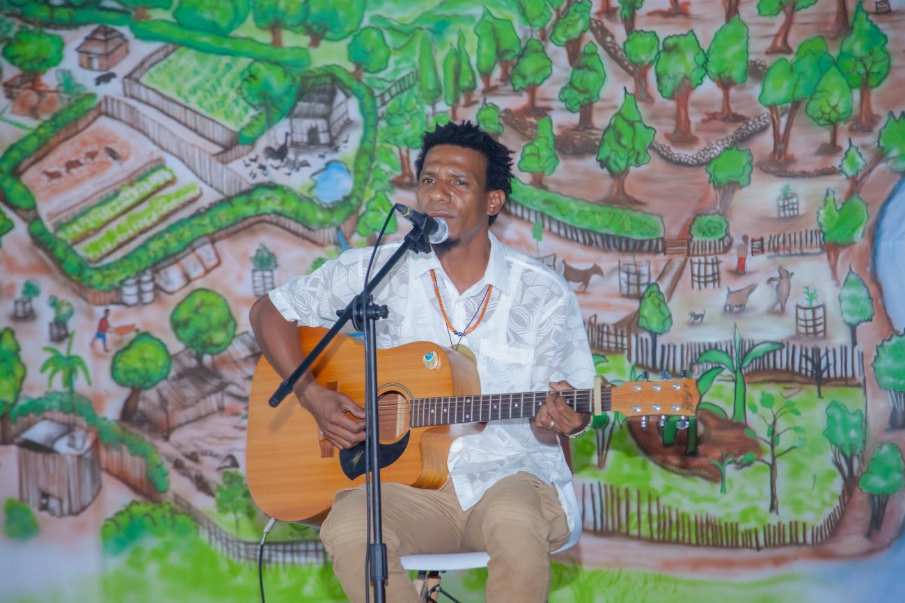 Izu Pereira